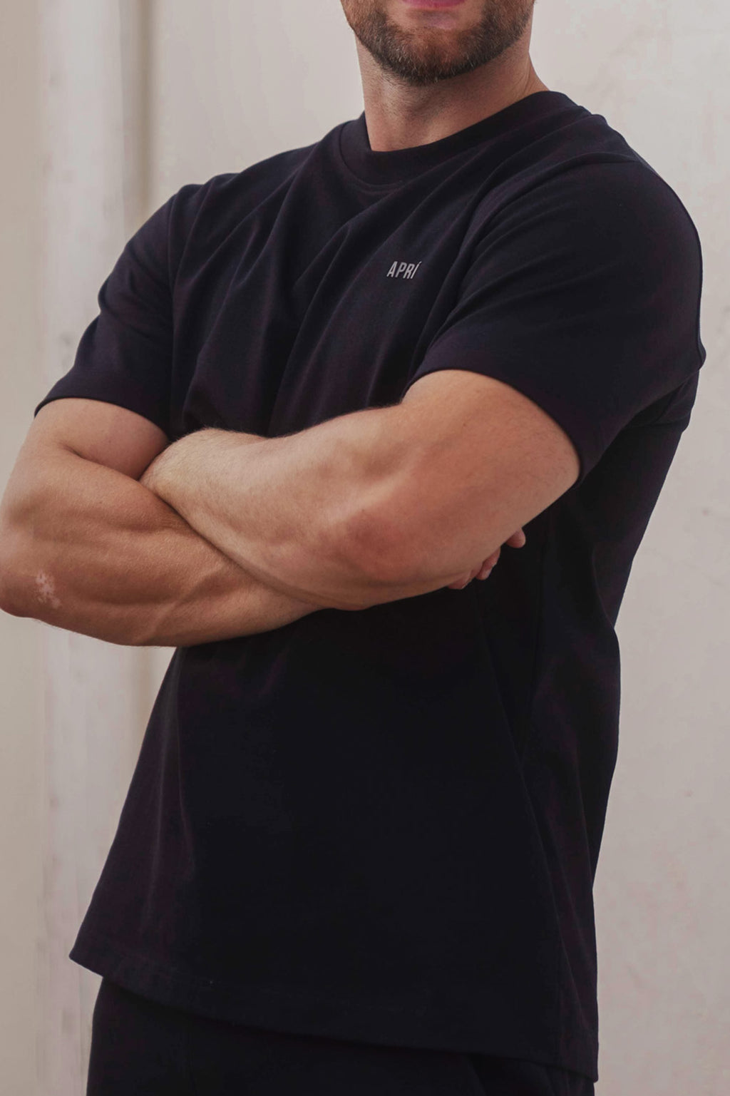 Black cotton t-shirt for men