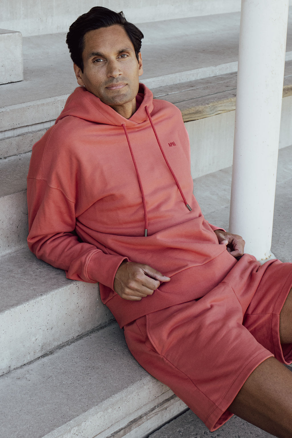 Nantucket Red Men's Sweat Shorts & Hoodie